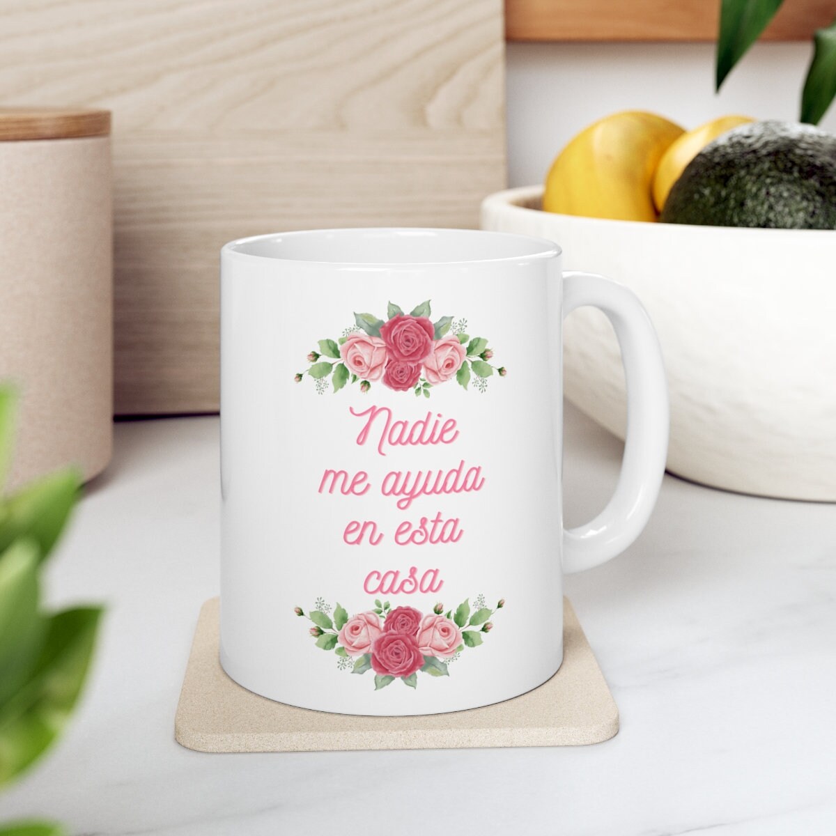 Nadie me ayuda en esta casa | Funny Spanish Mom Gift Mug | Mothers Day, Funny Gift for Mom, Spanglish, Latinx, Latina, Hispanic, Caribbean